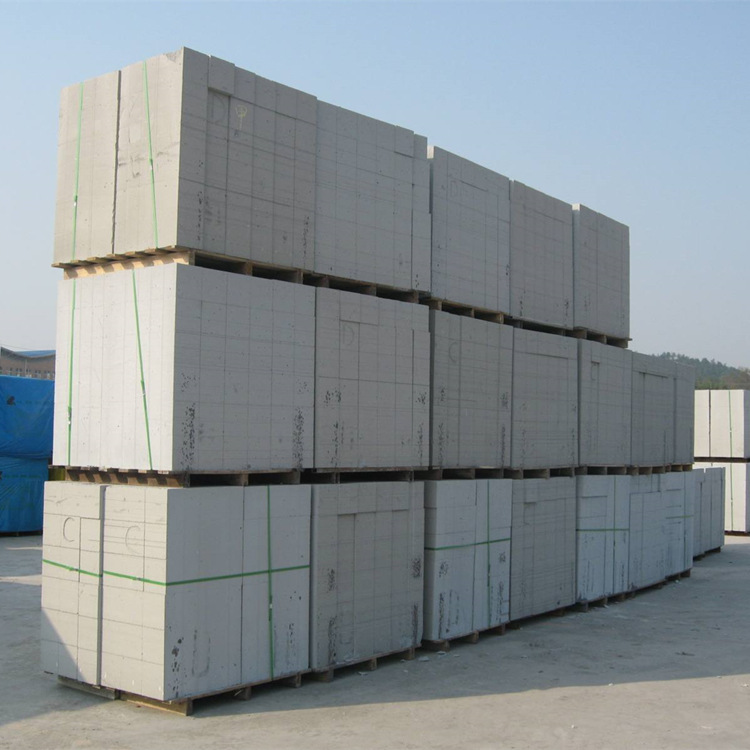 通化宁波台州金华厂家：加气砼砌块墙与粘土砖墙造价比照分析